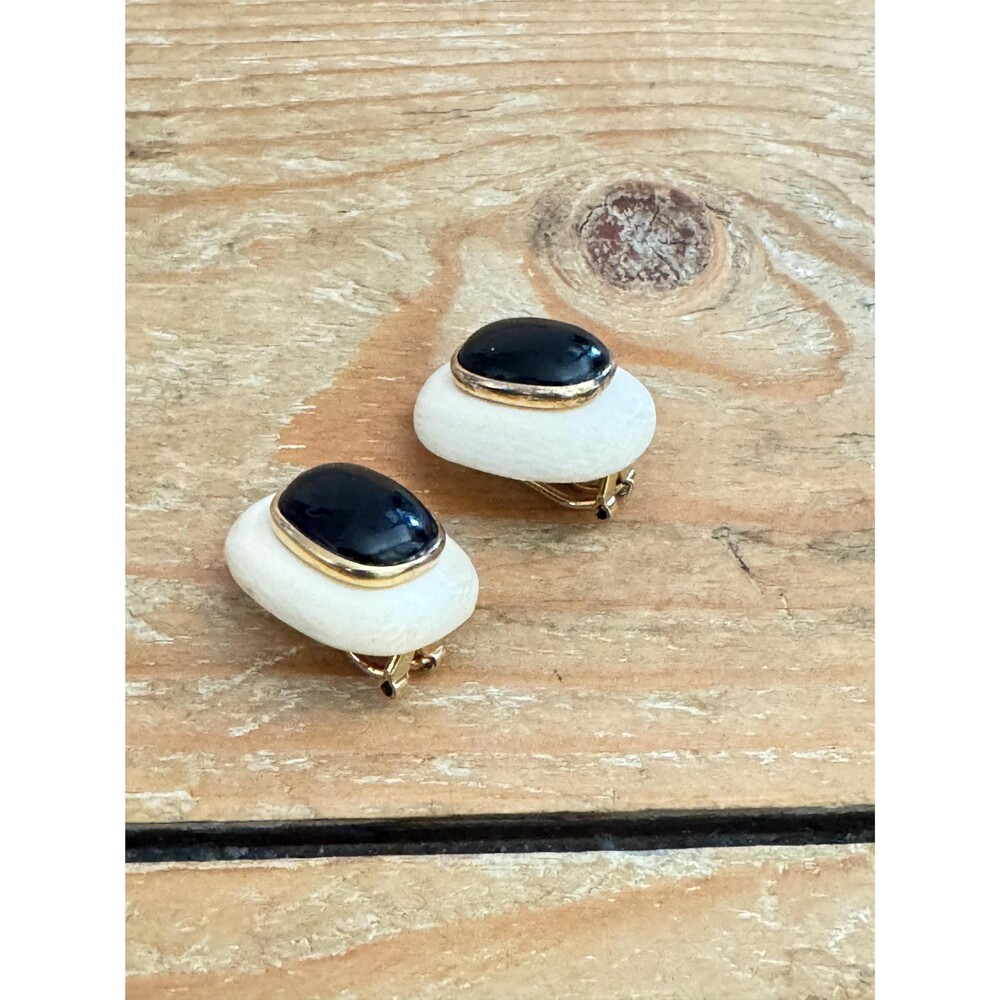 Vintage Sterling Silver Clip-On Earrings – Onyx & Bone – Possibly Kai-Yin Lo (Ma